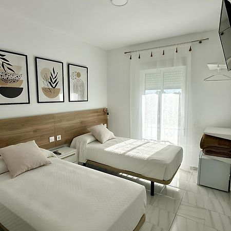 Hostal Merino Jedula Exterior foto